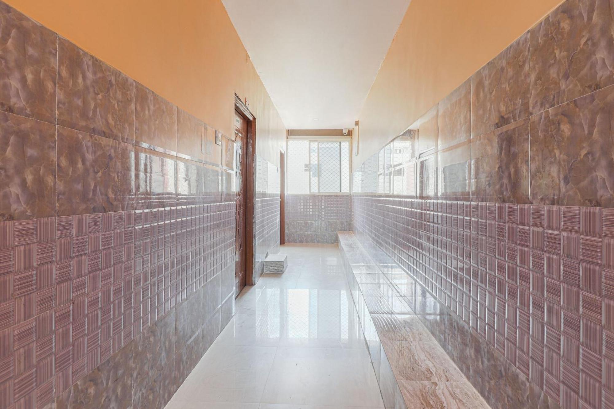 Hotel O Prudhvi Devi 亚里库 外观 照片